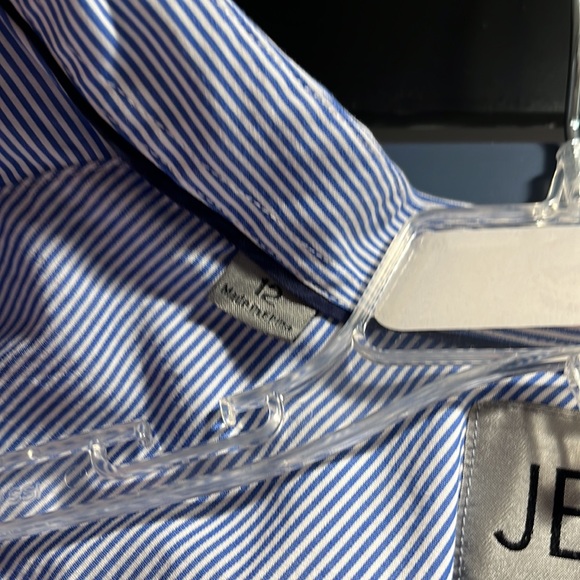 Blue and white stripe button down shirt - Picture 3 of 4